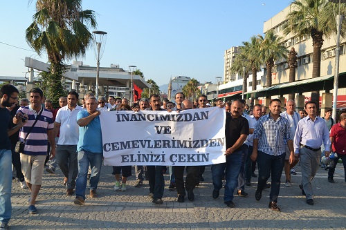 İzmir Alevilerin cemevi protestosu 2