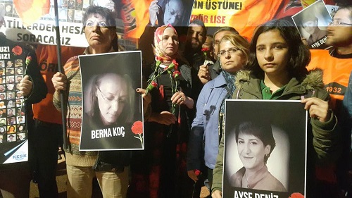 Ankara Katliamında yaşamını yitirenler İzmirde anıldı 2