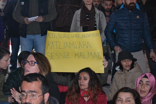 İzmirde T. Kürdistanı için eylem 2