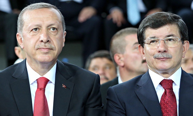 Davutoglu-and-Erdogan-012