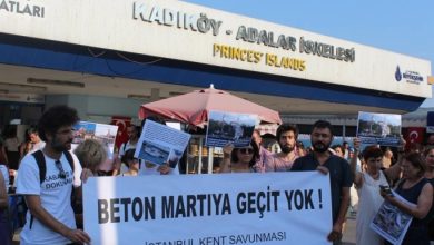 marti protesto iks