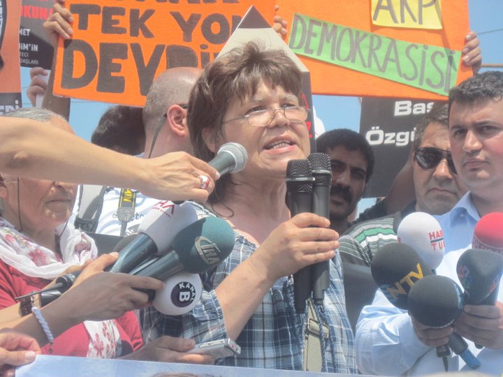 suzan zengin